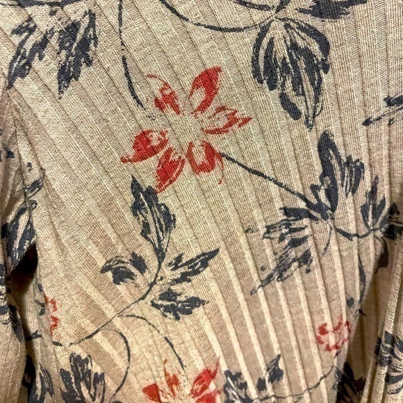 LuLaRoe Sarah Cardigan - Picture 3 of 5